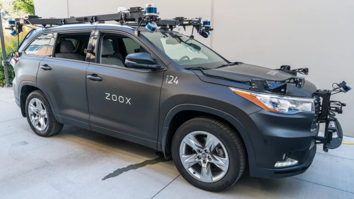 SearchMarket разбирает: Trump's DOT Introduces Changes to 'Accelerate' AV Deployment, Directs NHTSA to Grant Zoox Temporary Exemption
